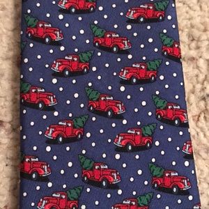 Vineyard Vines boy’s tie